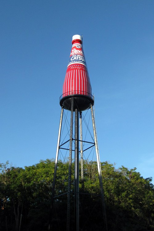 World's Largest Catsup Bottle
