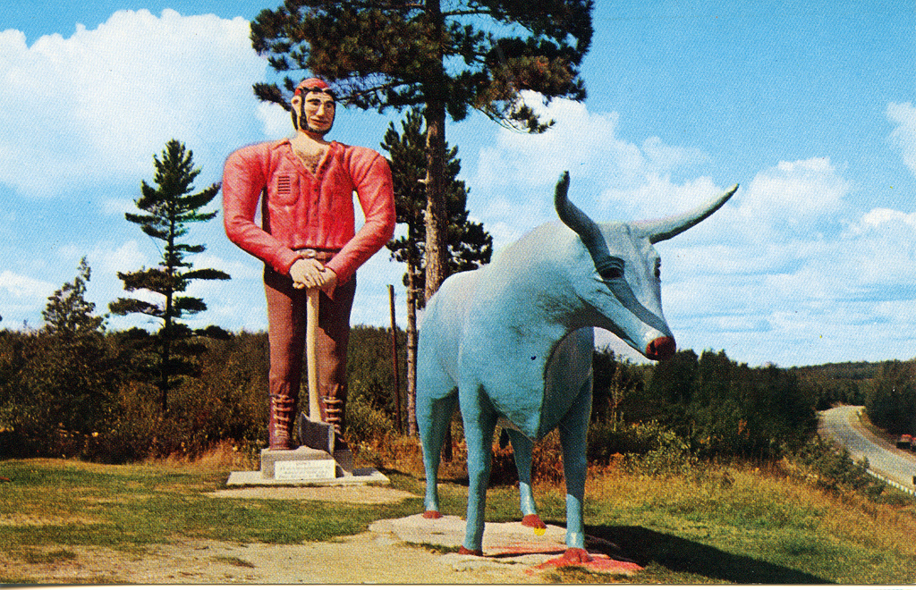 Paul Bunyan and Babe the Blue Ox Statue